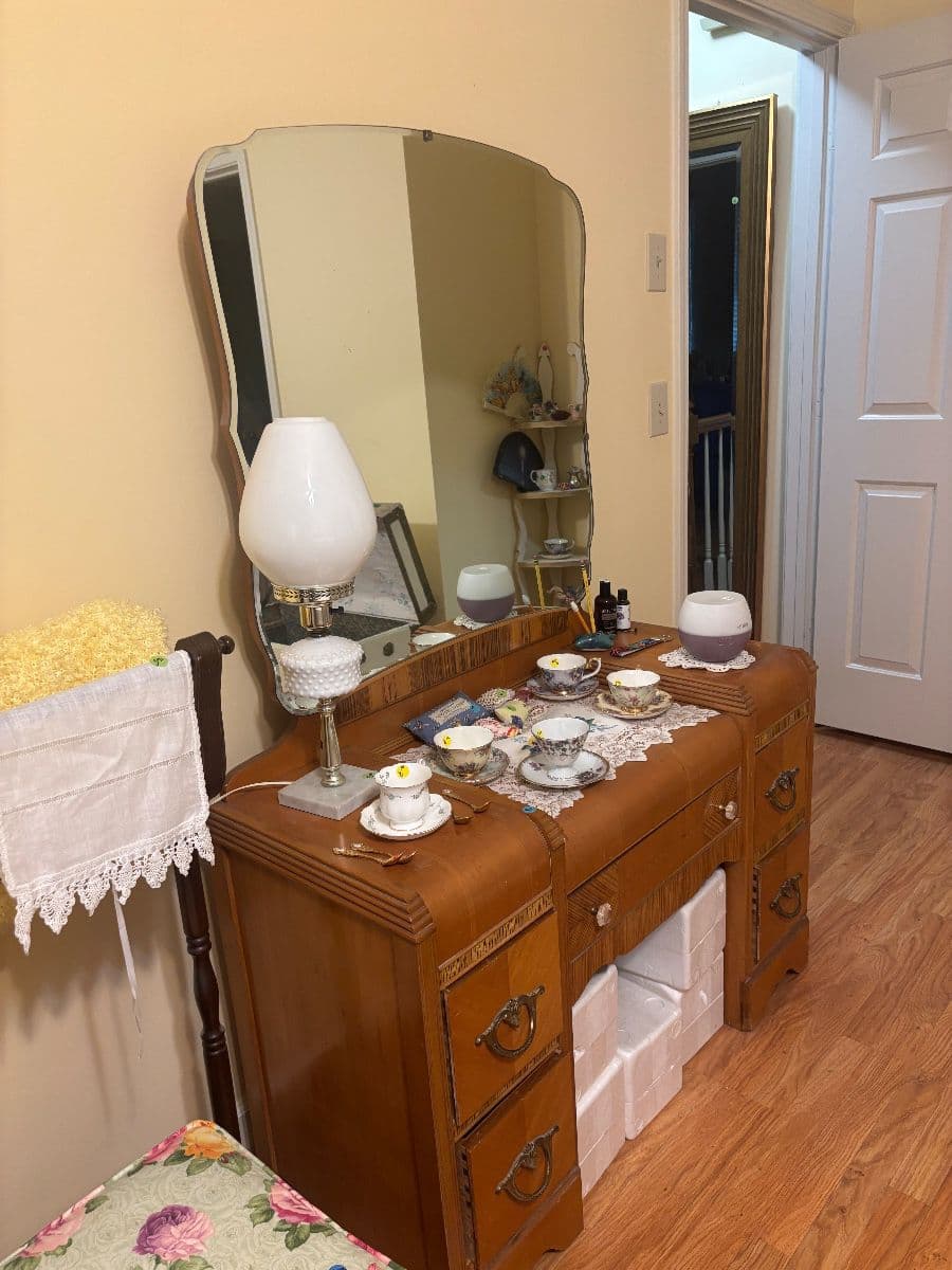 Artist’s Dream in Bellevue. Discount Saturday!!! photo 11