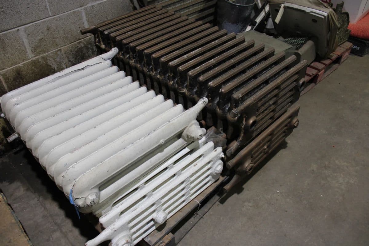 Movie Prop Liquidation Sale photo 3