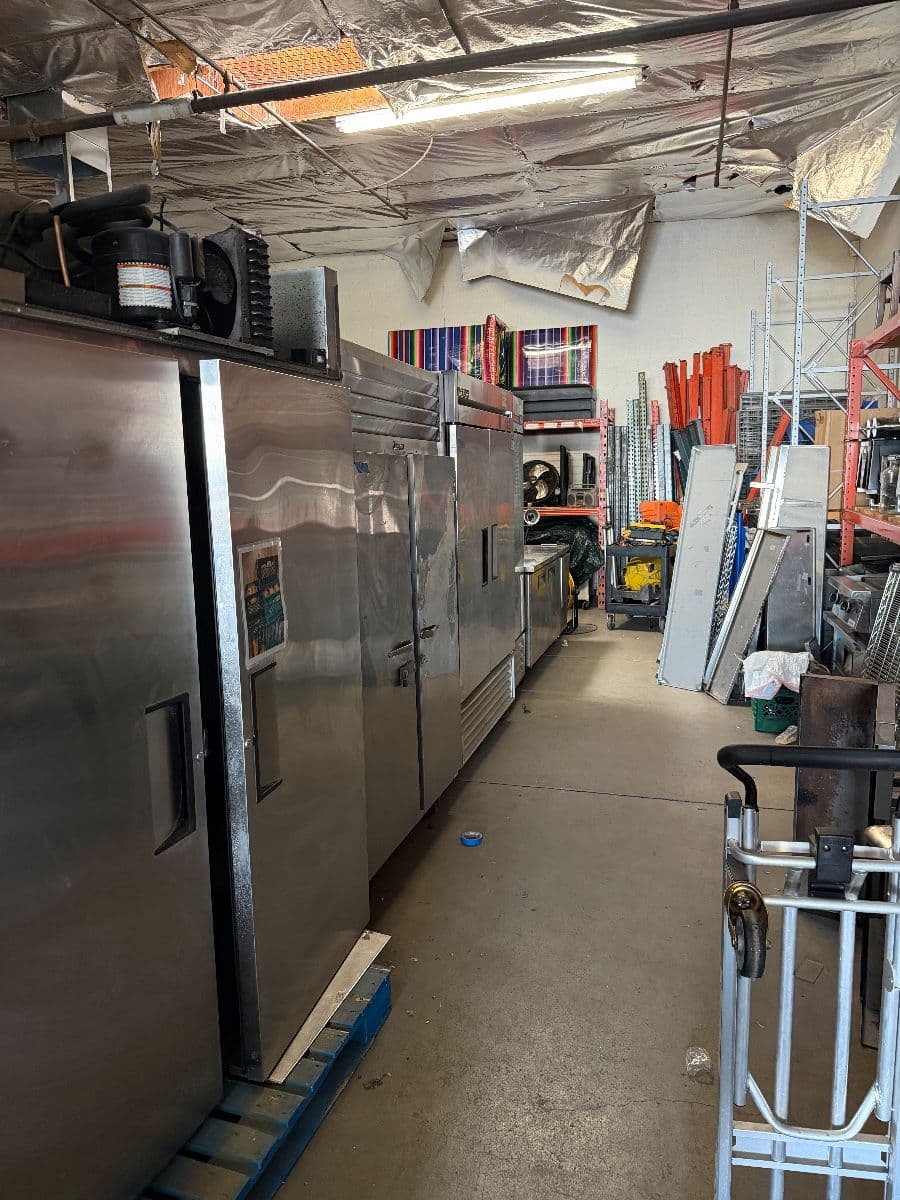 EVERYTHING MUST GO!! SALE OF THE YEAR! , FORD TRANSIT, DJ/band, home decor, and a lot more! photo 4