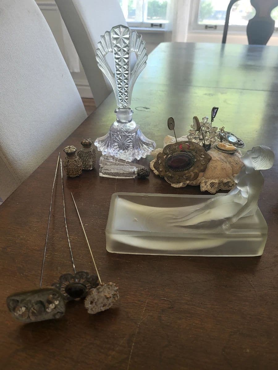 Tudor Treasures In Downers Grove photo 8