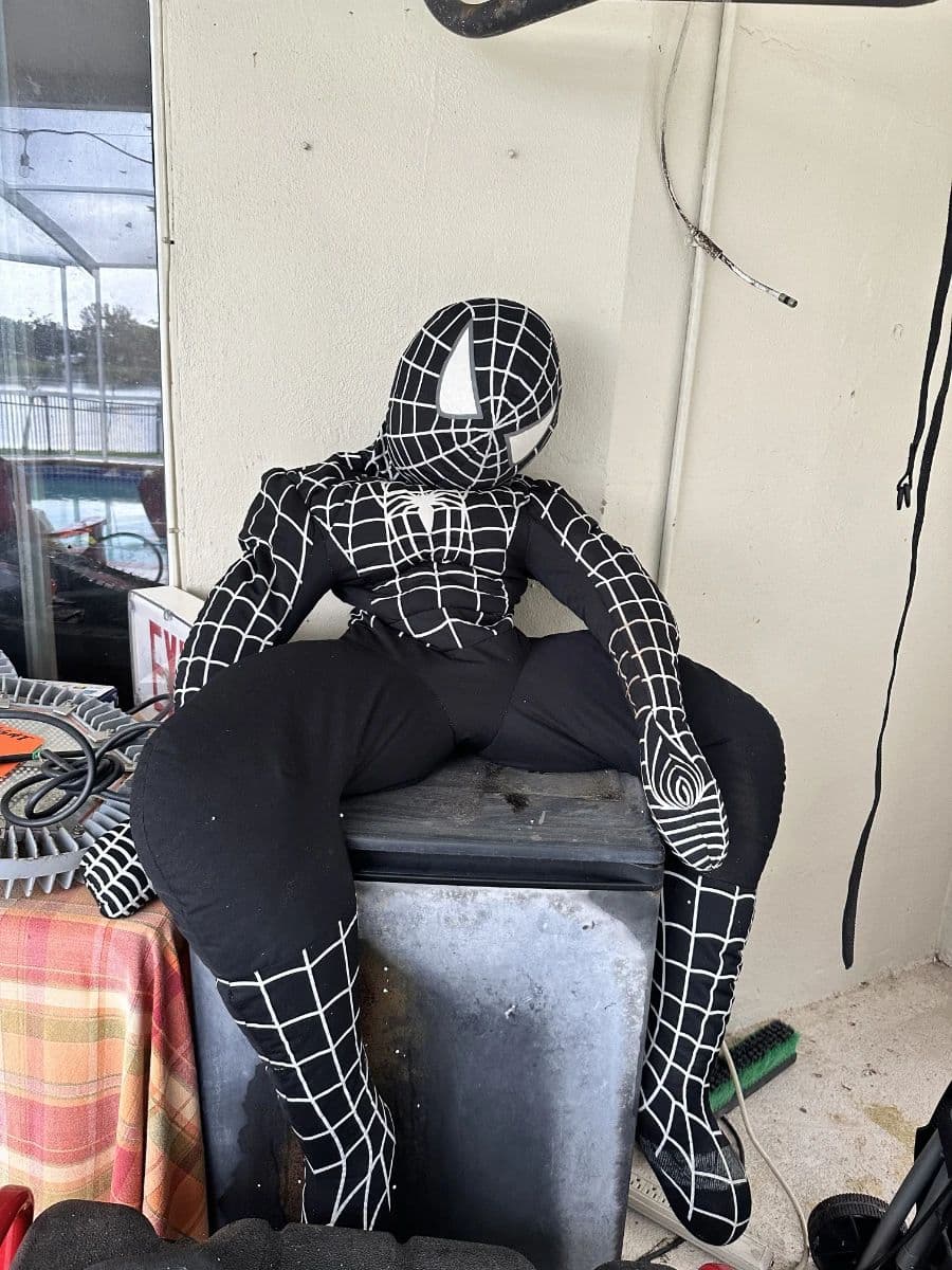 Tools, Golf, Wine & Leather — One House, One Garage, Full of Surprises photo 3