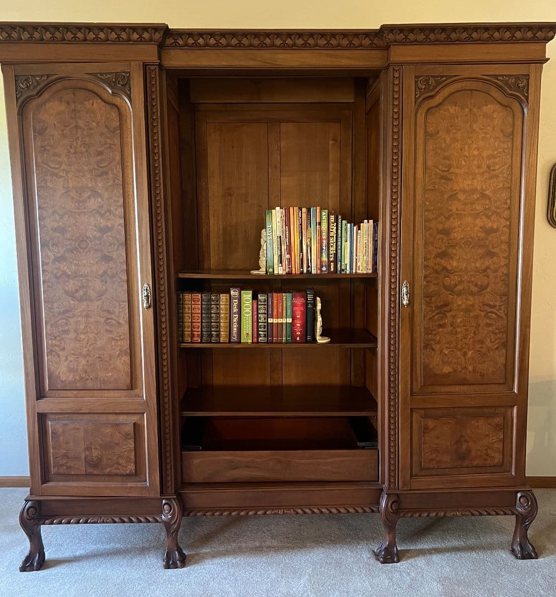 Janice (Ladlie) Ruble Living Estate Sale former Fargo ND Antique Dealer and Collector photo 3