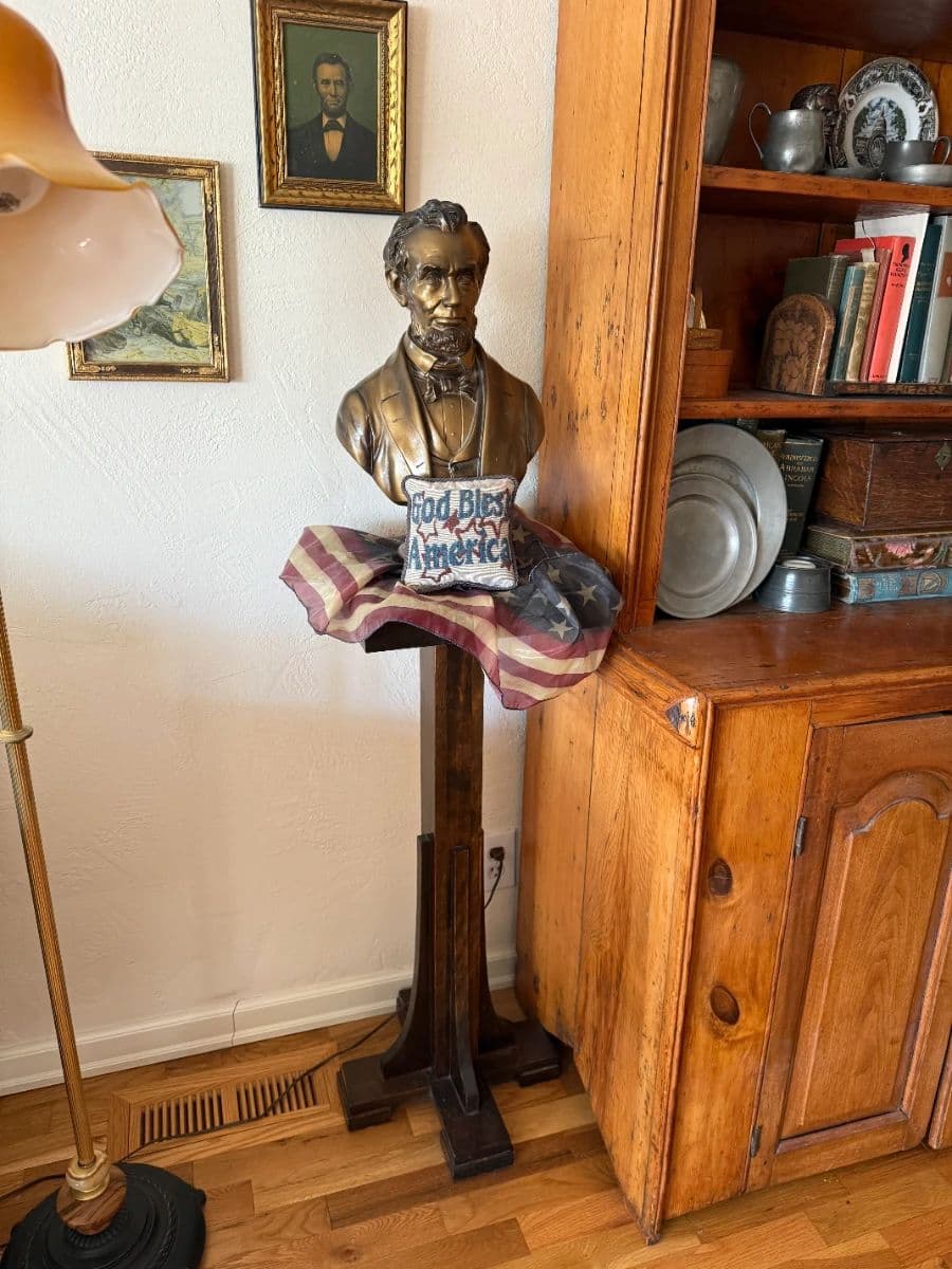 Noble - Medford Primitive, Farmhouse, Vintage and Antiques! photo 10