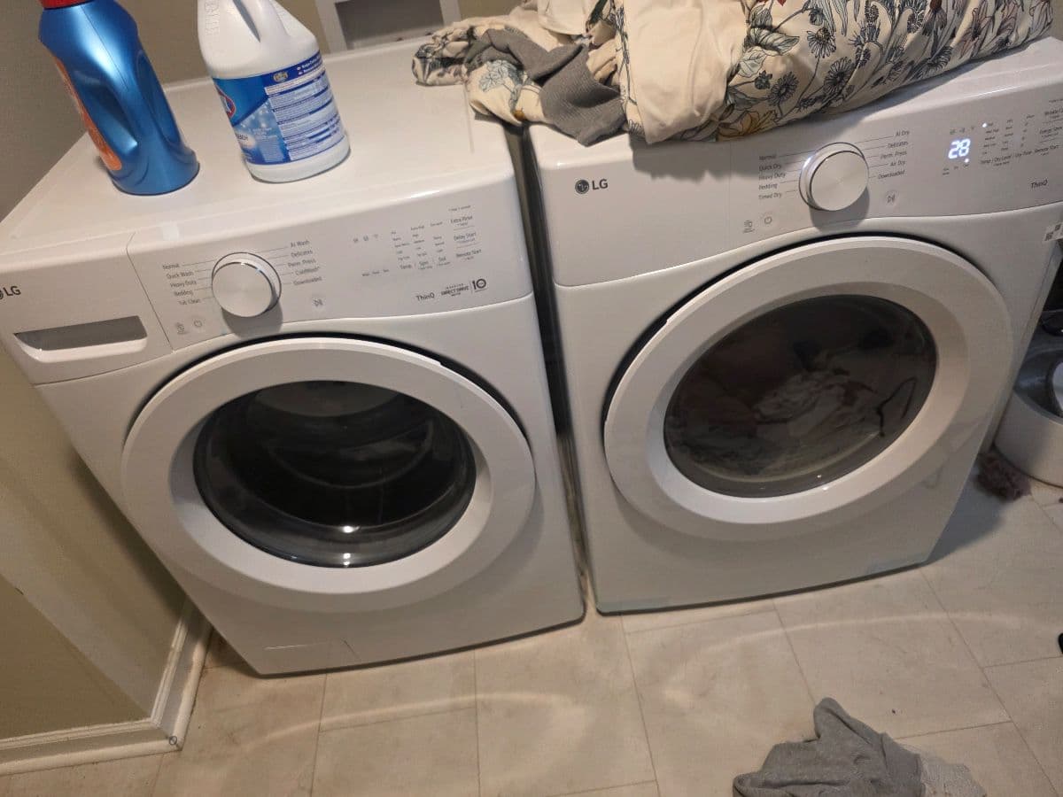 Beautiful Home Estate Sale - Furniture, Decor & Everything in Between photo 3