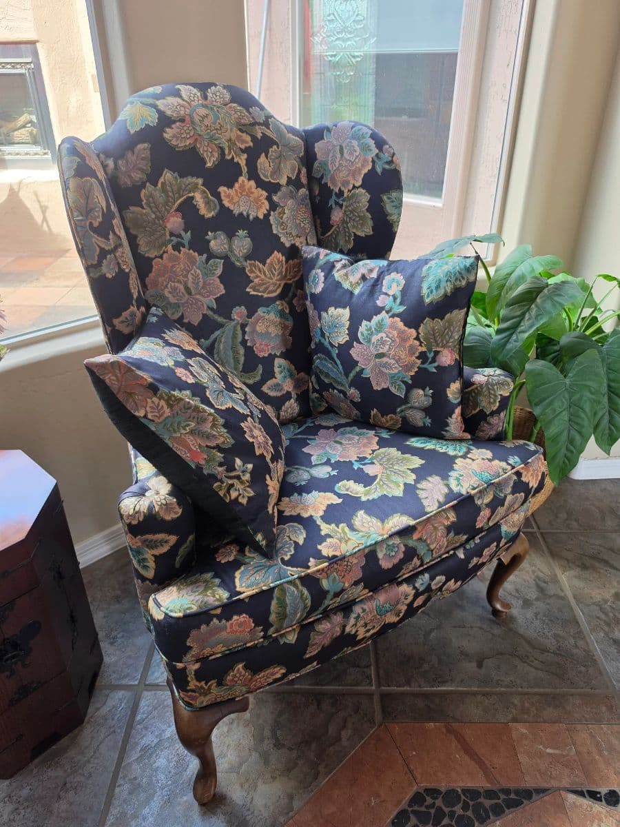 Part 1 of 2! World Travelers Beautiful Furniture and Items. Vintage and Asian Collectibles photo 6