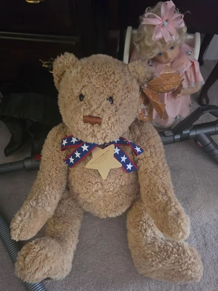 LIVING ESTATE SALE photo 11