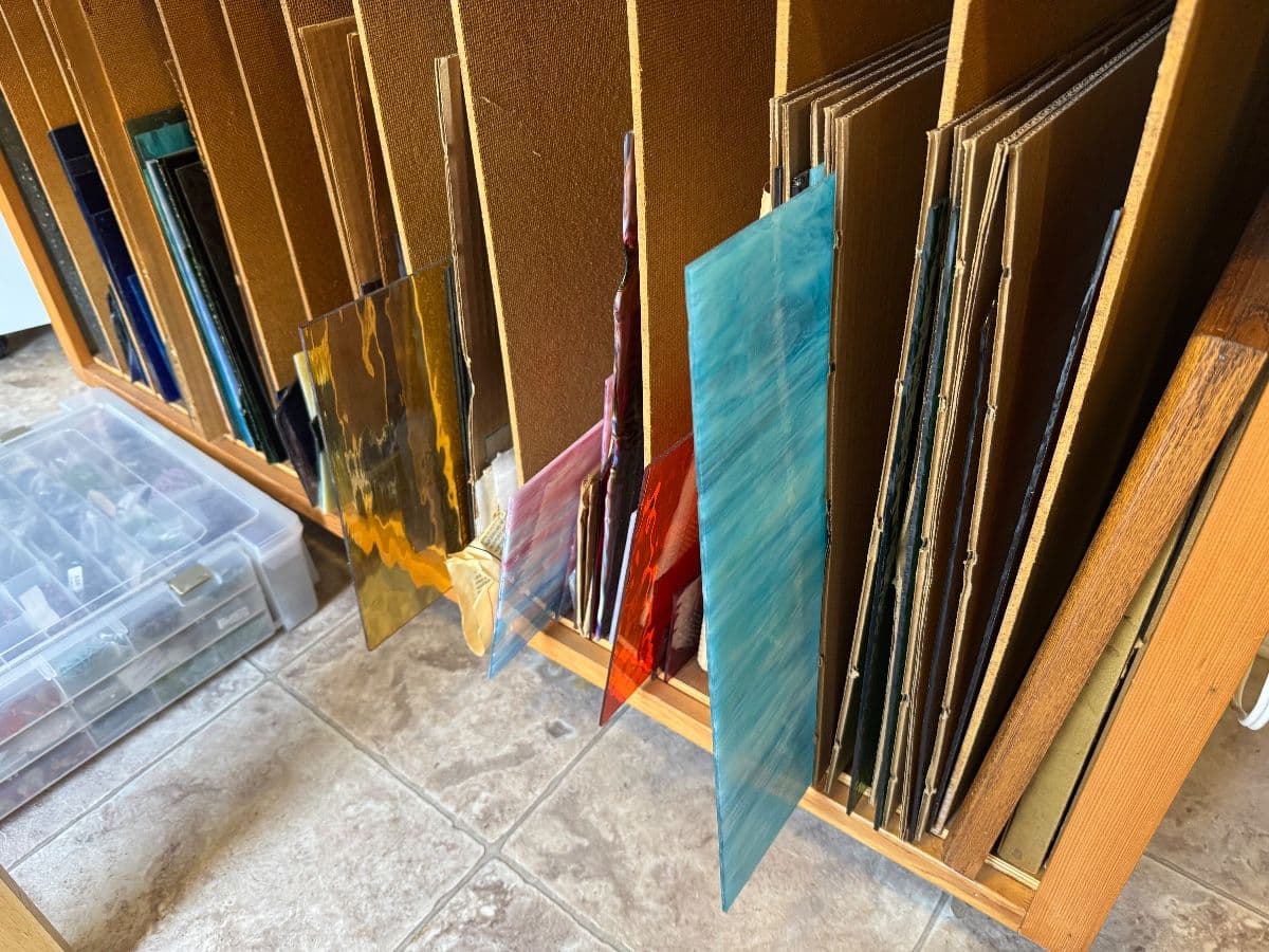 Vancouver ESTATE SALE Jewelry Making Stained Glass Studio photo 12