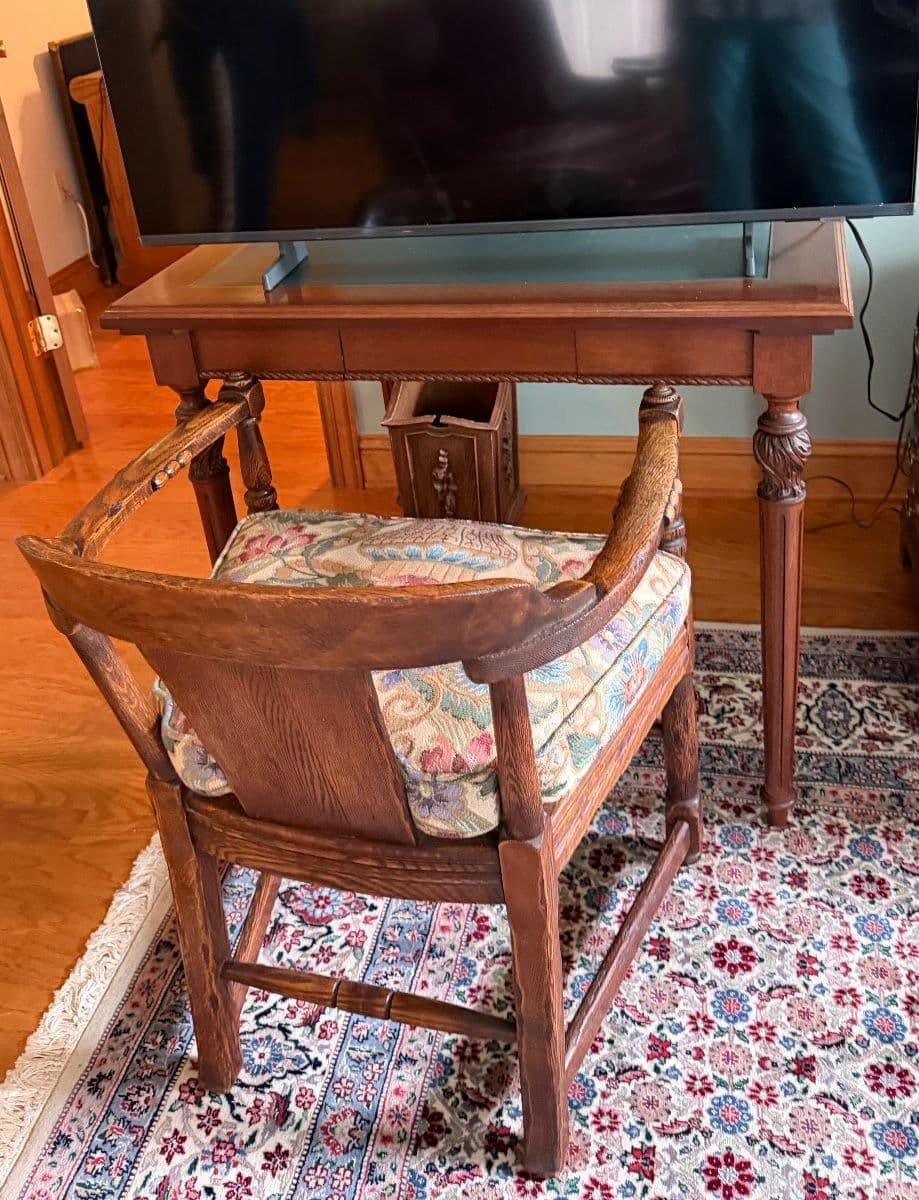 ESTATE SALES BY FAYE & ASSOC. INC. photo 4