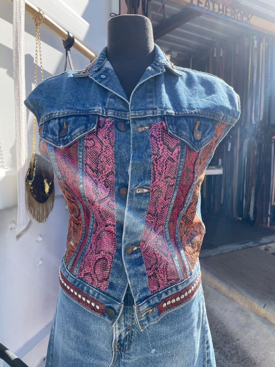 Leather Fashion Accessories Manufacturer - Business Closing Sale photo 6