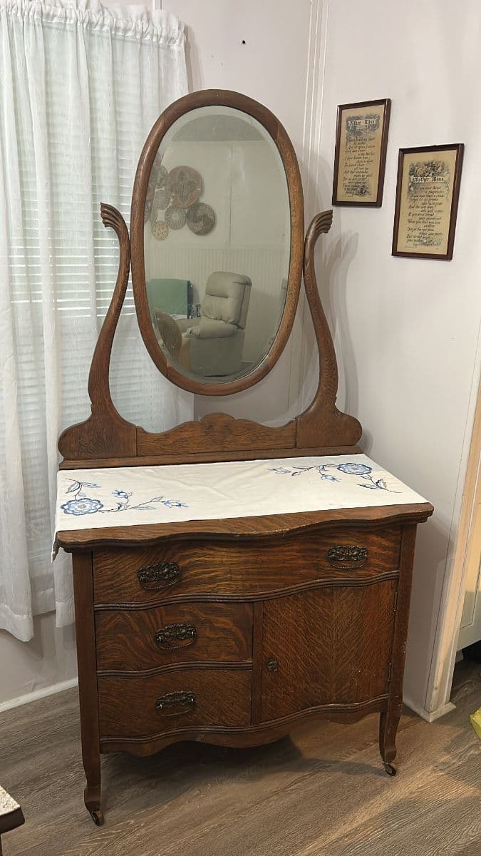 Melrose’s Antique Hideaway! photo 10