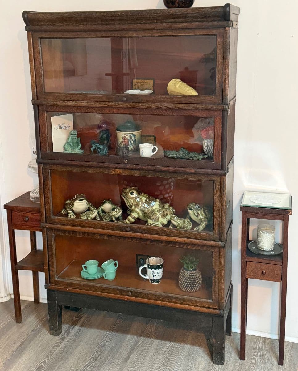 Melrose’s Antique Hideaway! photo 1