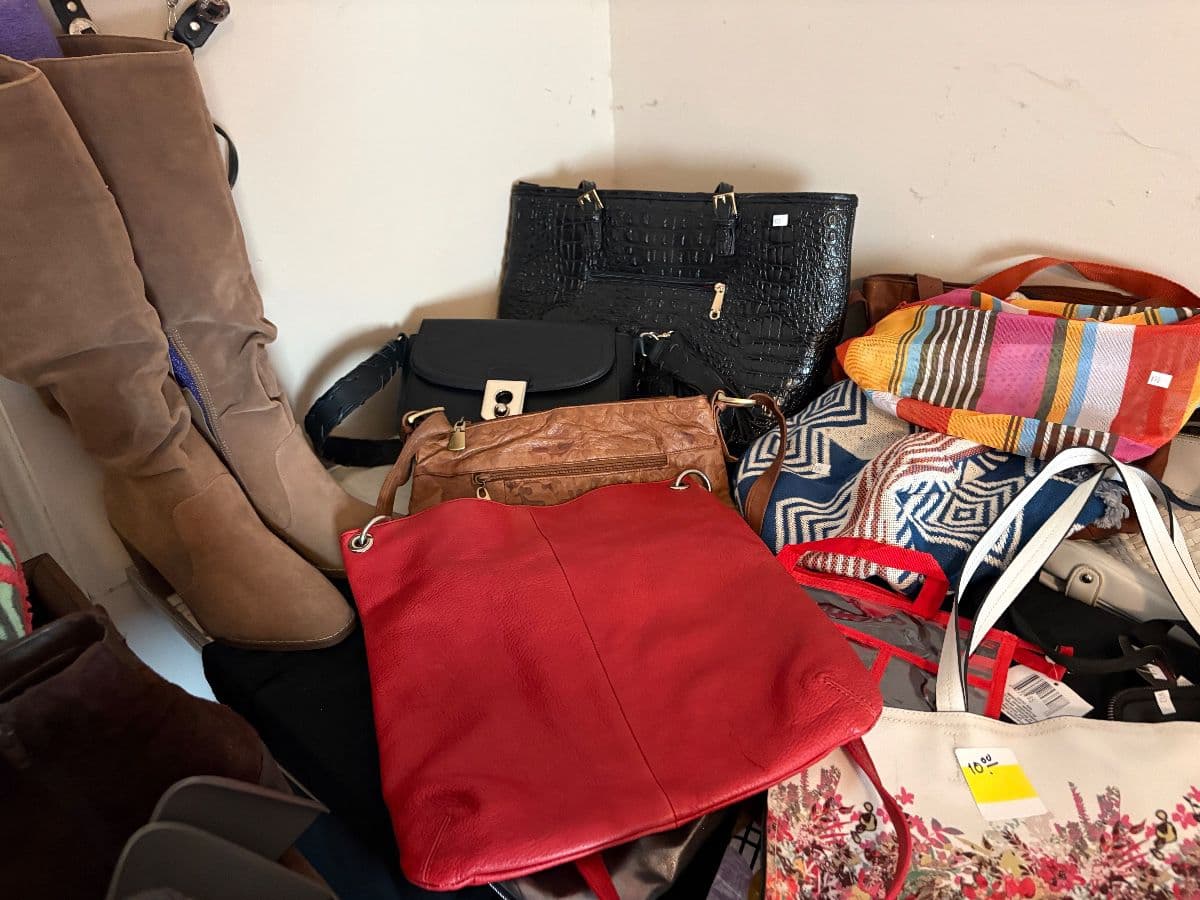 Estate Sale In Donelson photo 10