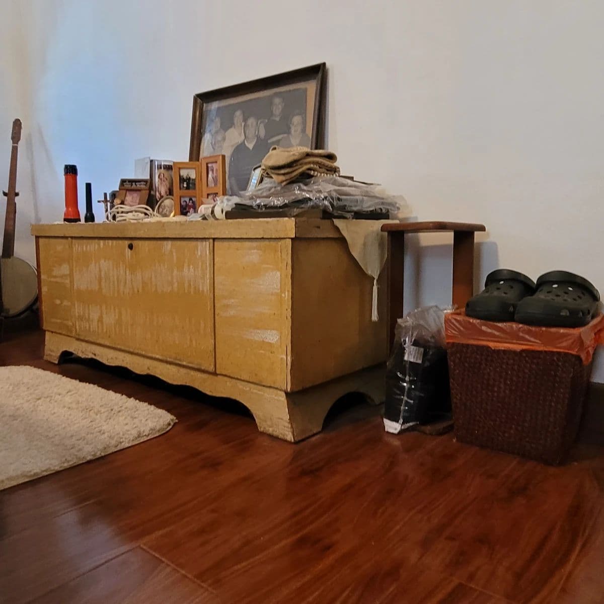 A Vintage Walk - Time Capsule in Alhambra photo 5