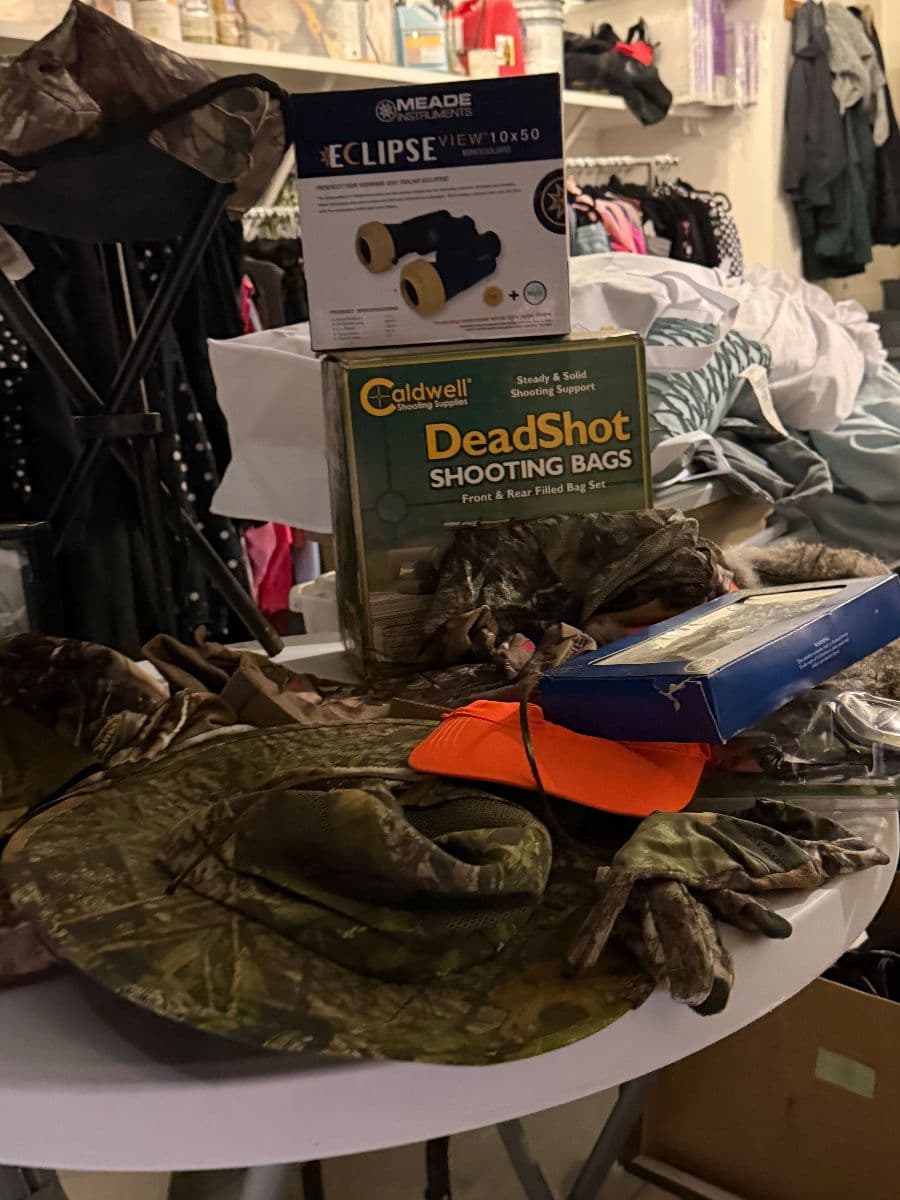 Sylvan Park Garage Closet Sale XS-4X photo 3