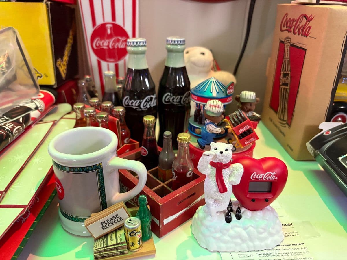 Salvaged by Sonya * Estate Sale * Massive Coca Cola Colletion * Collections Fill The Entire Estate photo 11
