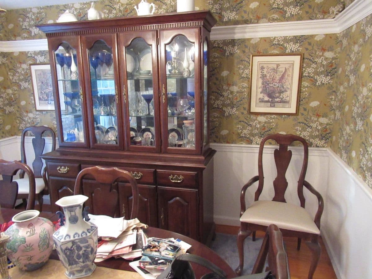 NORFOLK ESTATE SALE FINE HOME FURNISHINGS ACCESSORIES 70'S 80'S VINTAGE CLOTHING JEWELRY HOLIDAY &! photo 11