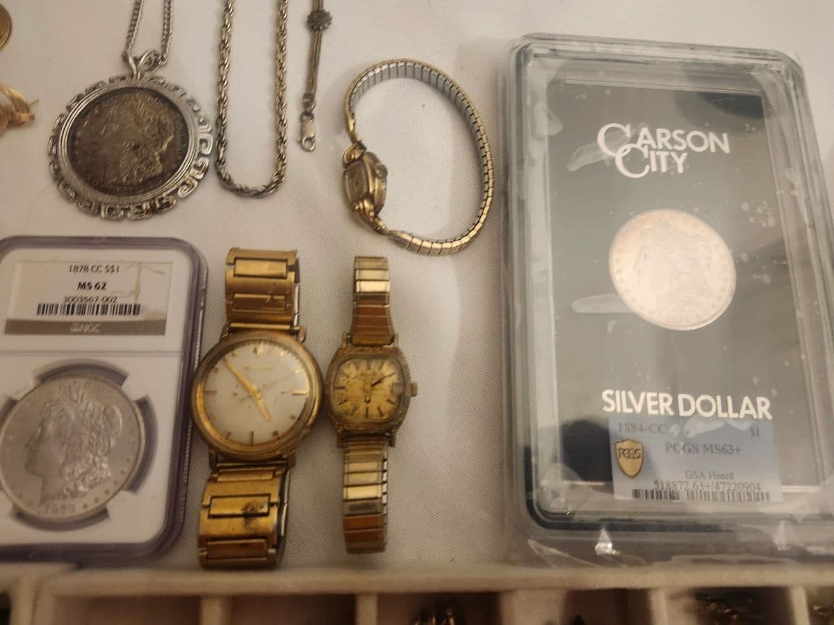 Huge S.Nashville Jewelry, Silver, Coins, Quilts, Antiques, Vintage Clothes & More photo 11