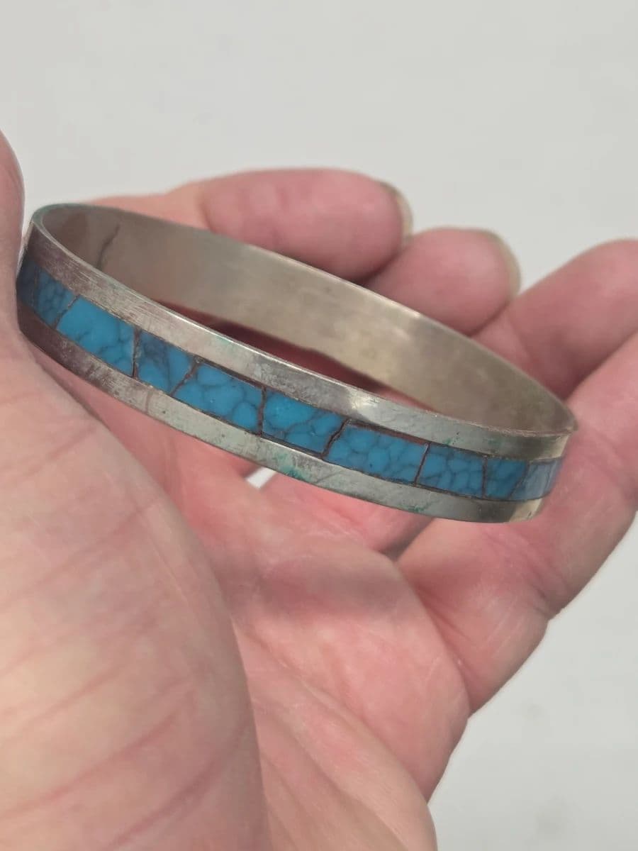 Sterling Silver and Costume Jewelry, Watches, Cameras, Video Games, Toys, Clothing, VHS, Hats, photo 11