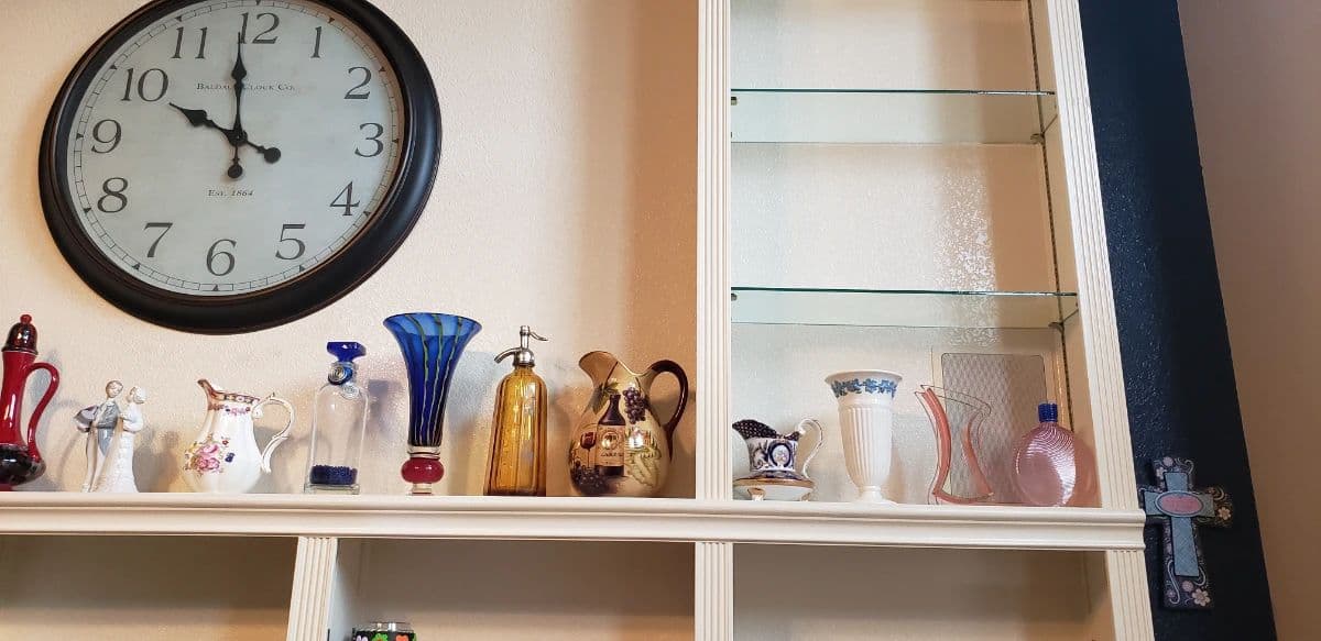 Moving sale photo 2