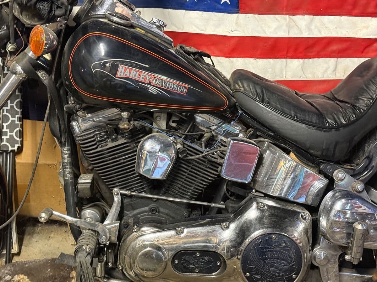 Guns, Guitars, Harley Davidson Mcycle, Honda Dirt Bike, Tools, Art, Sports Cards, Toys & more! photo 2