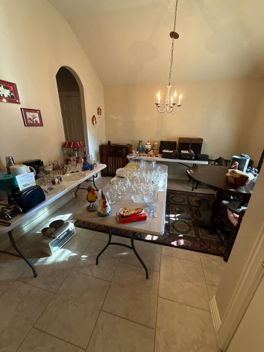 Briar Hills - Energy Corridor - Blue Family Estate Sales photo 12
