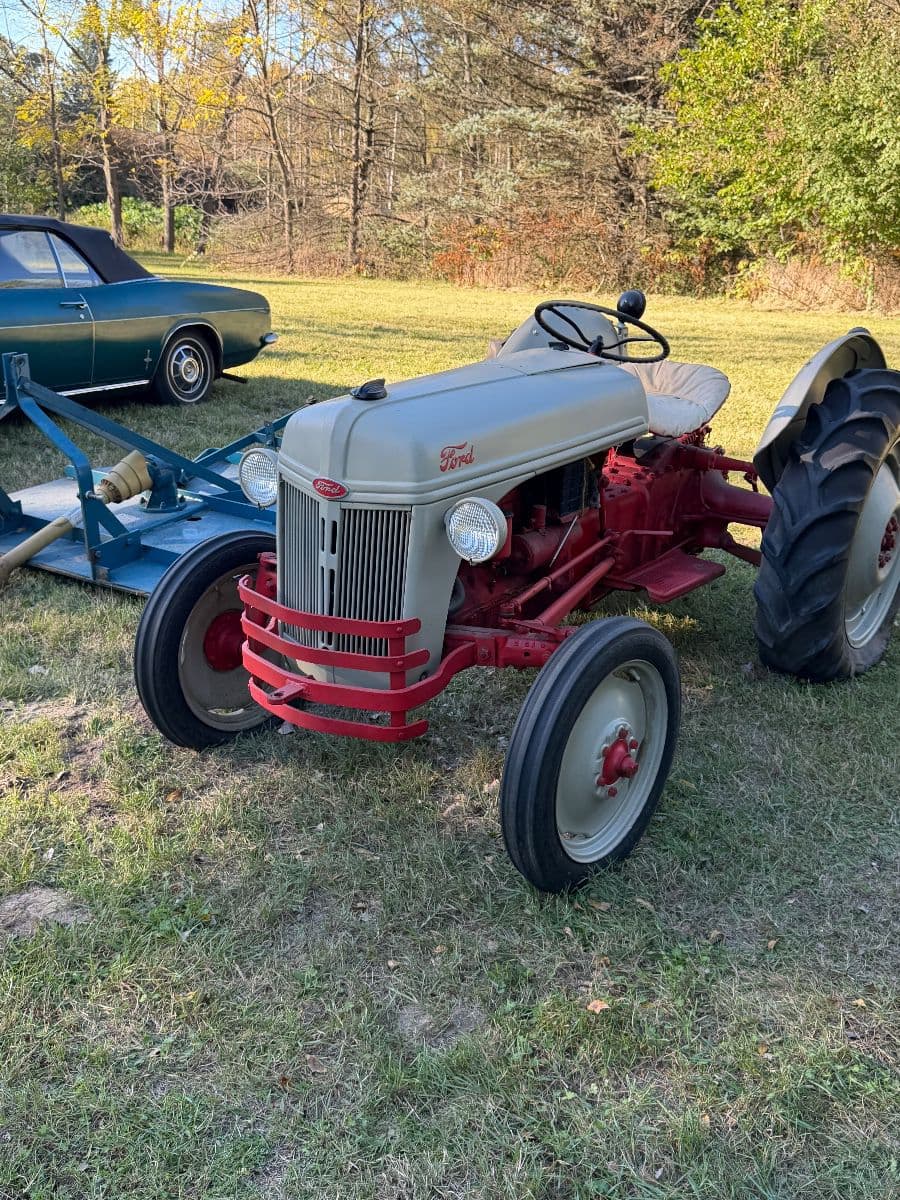 CLASSI CAR / VINTAGE ESTATE SALE / AUCTION - BRIDGMAN MI READ DESCRIPTION photo 4