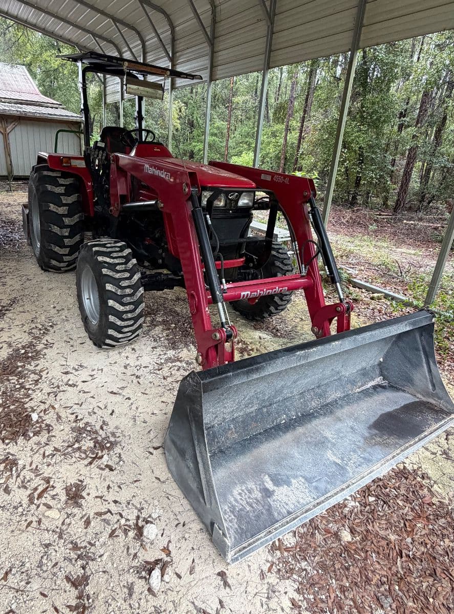On Site Estate/Tool Auction photo 1