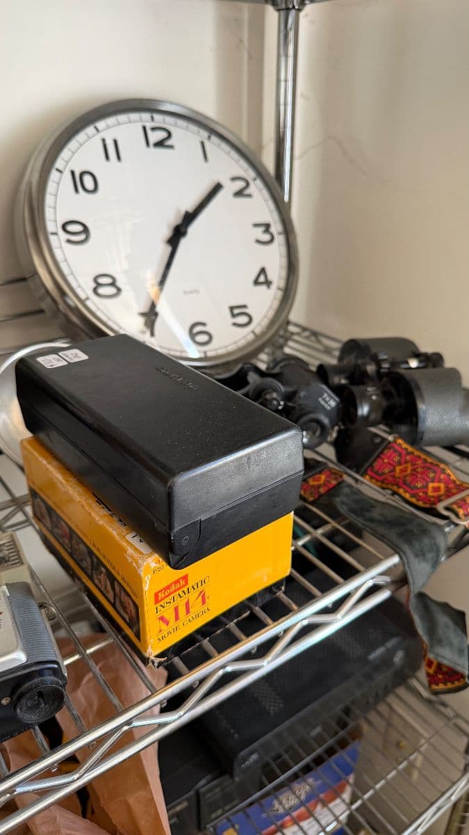 Blowout:: Sunland, antq artifacts, electronics, jewelry, cameras, kitchen, tables ,tools, furniture photo 5