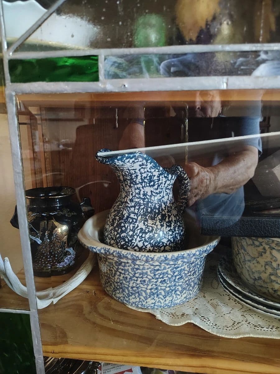ESTATE AUCTION photo 5