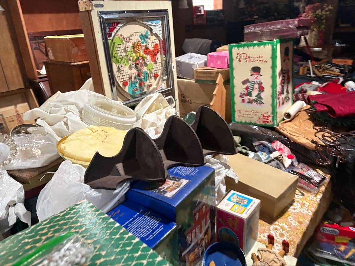 Chicago Estate Sale (west of midway) Giant Size !! photo 8