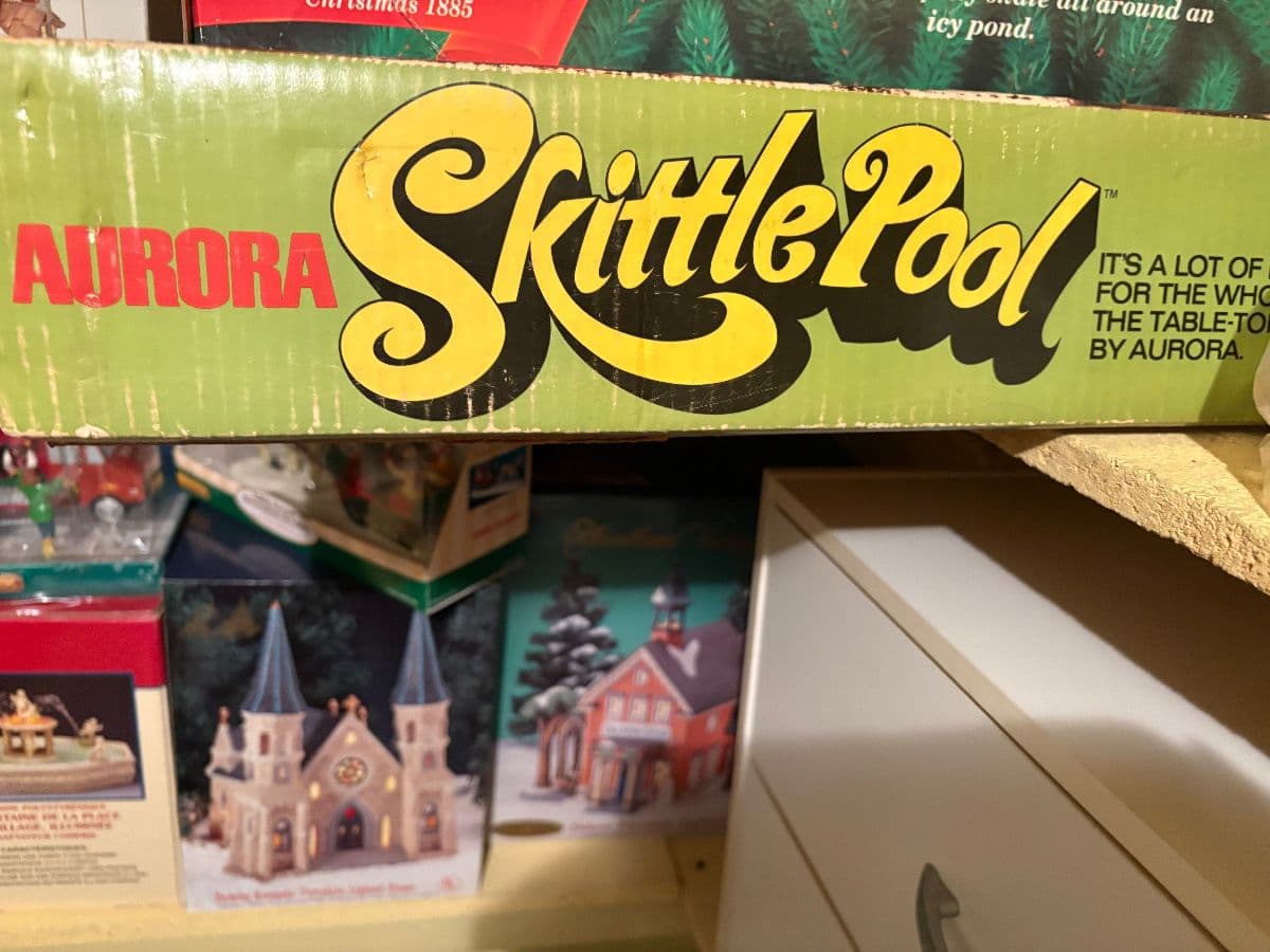 Chicago Estate Sale (west of midway) Giant Size !! photo 3