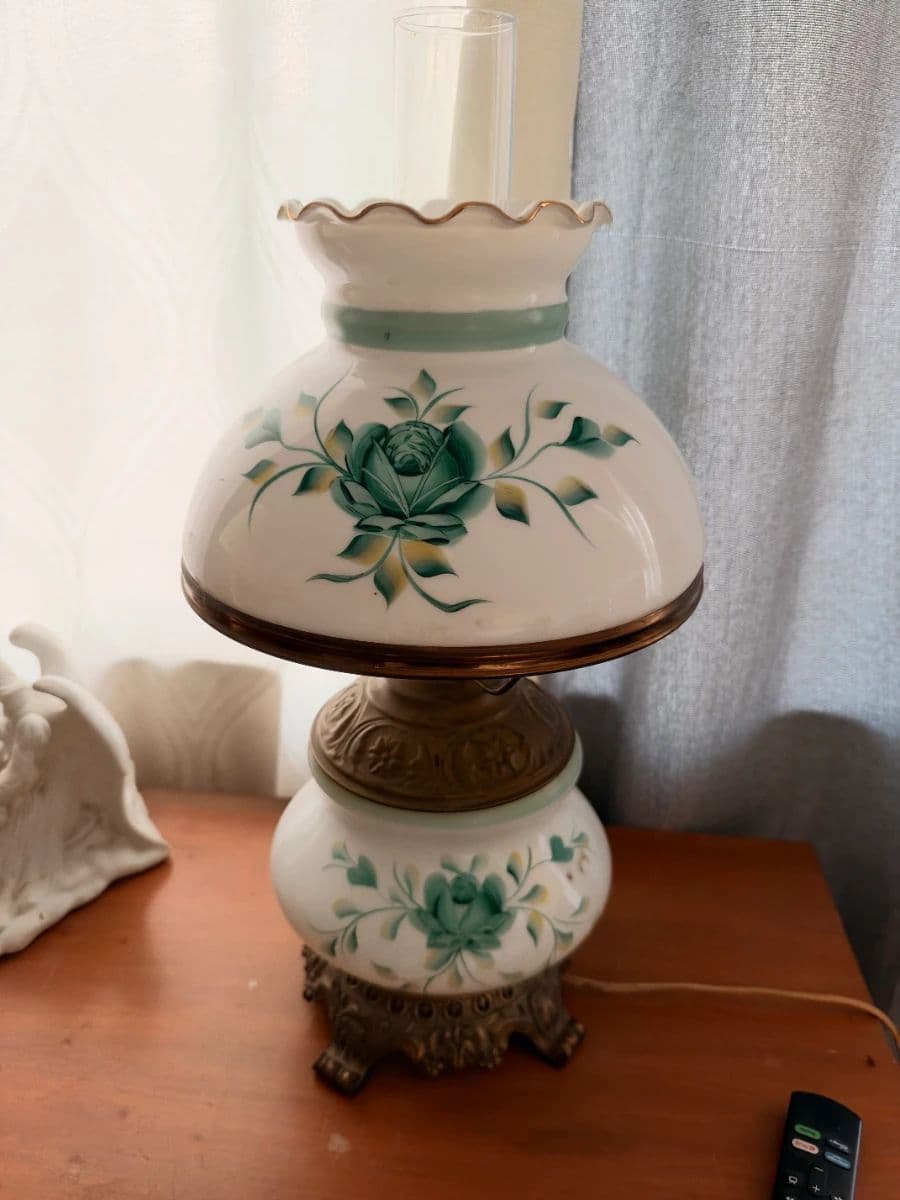 Vintage Treasures Estate Sale in Antelope photo 5