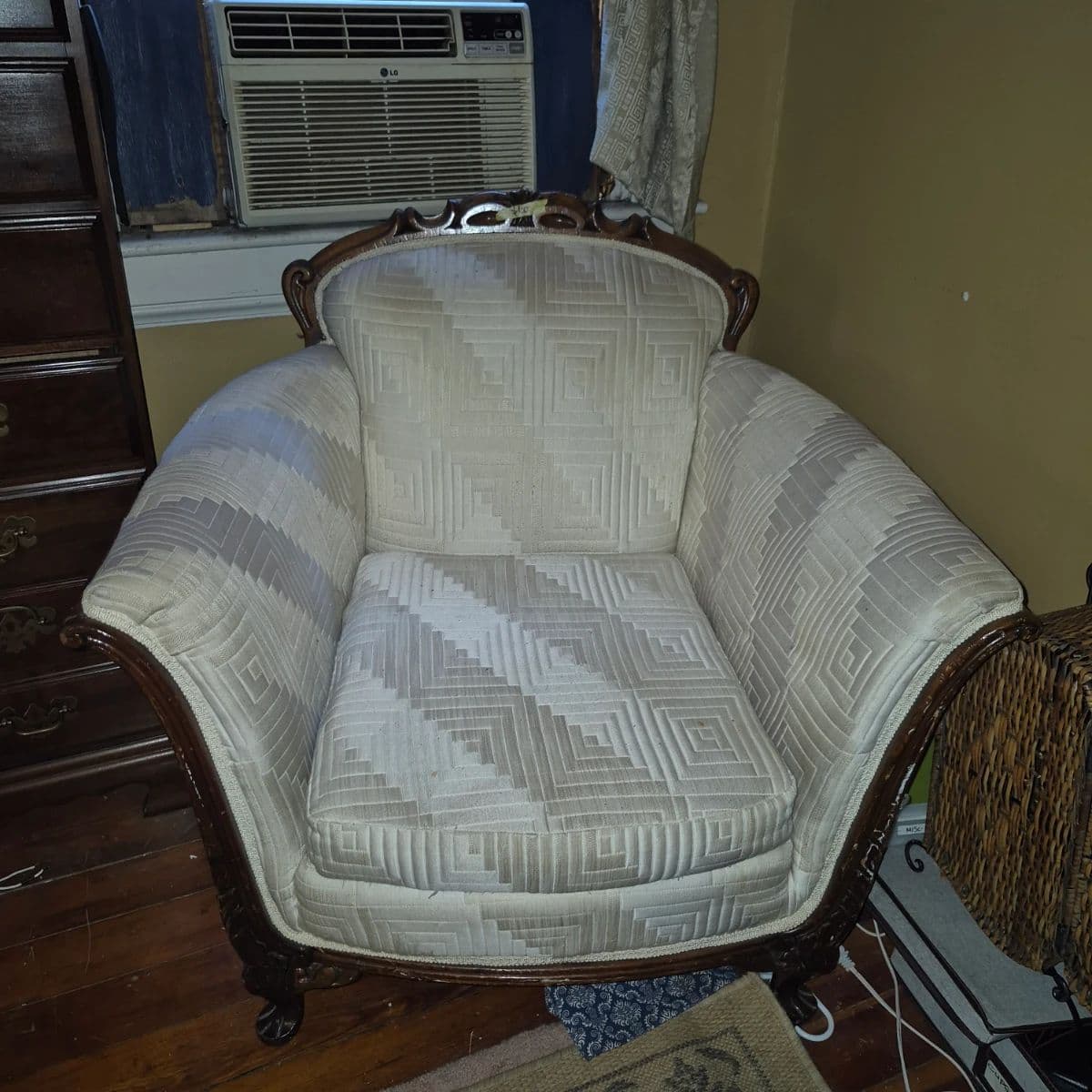 Kept House: East Walnut Hills, second weekend deep discounts photo 4