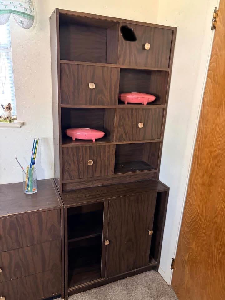 Floor to ceiling Vintage & MCM Estate photo 6