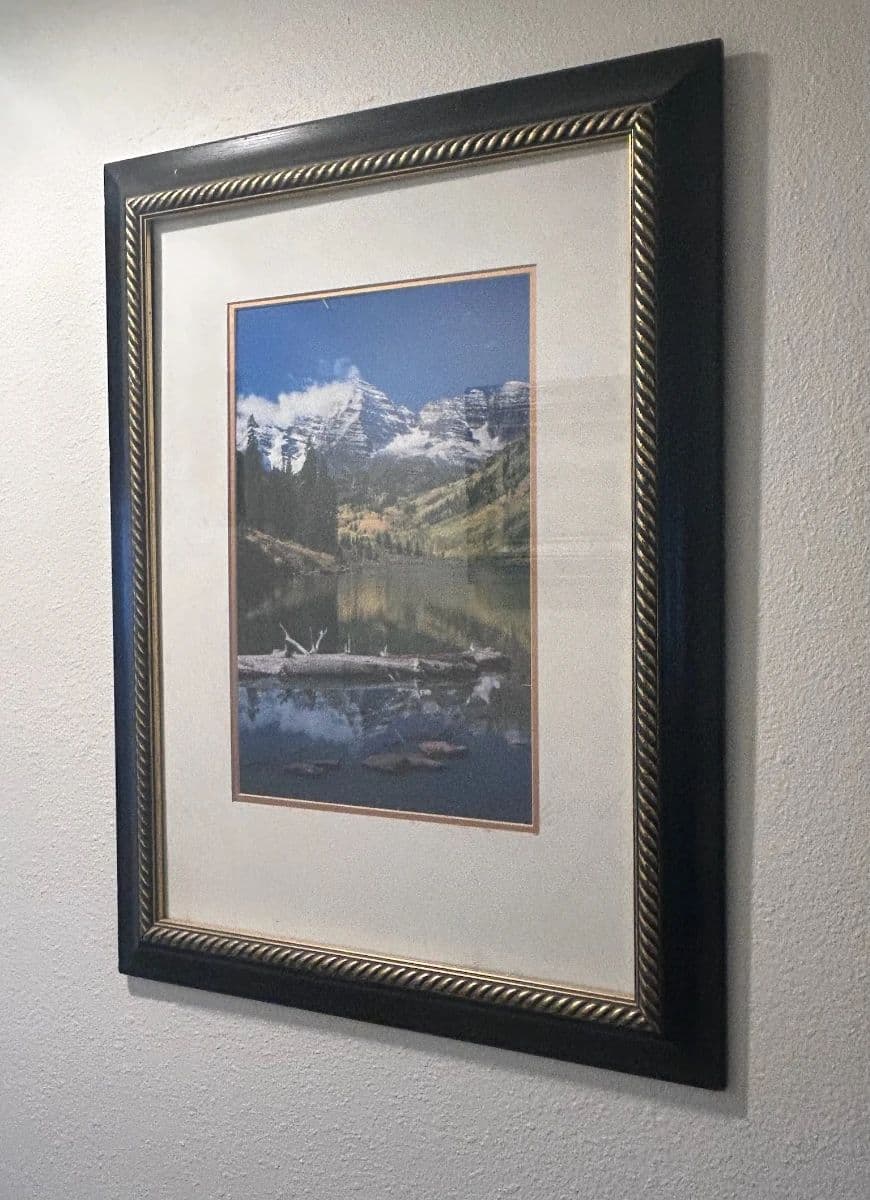 Aurora Estate Sale – Beautiful Art, Antiques, Furniture, Vintage Finds & More! photo 6