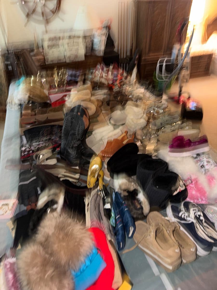 TALL ROB'S NEWBURY PARK ESTATE SALE photo 5