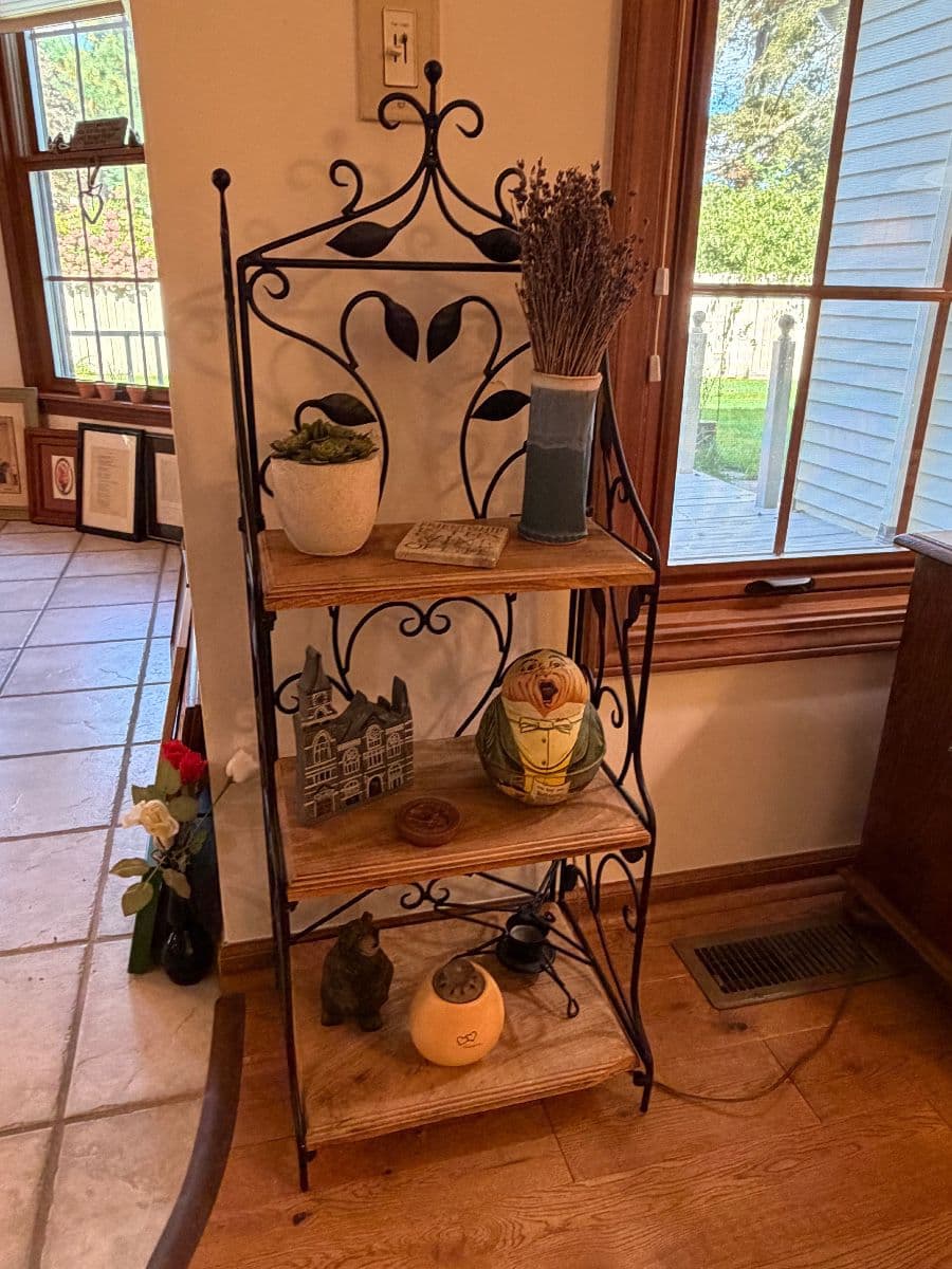 90s Time Capsule "Country Cottage" Estate Sale! photo 7