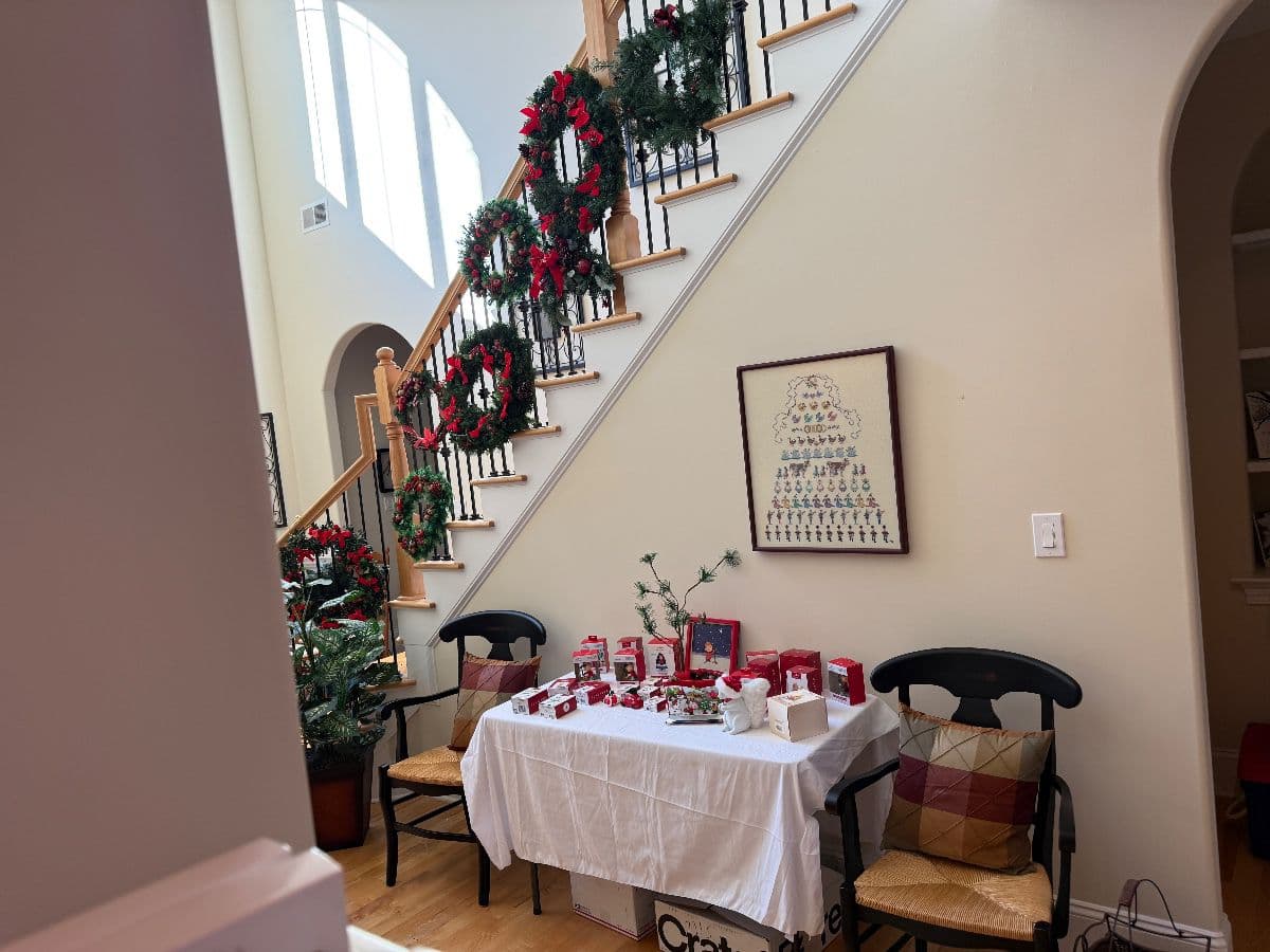 Mint Furnishings At Lake Norman Home Of Phillip Morris Executive photo 2