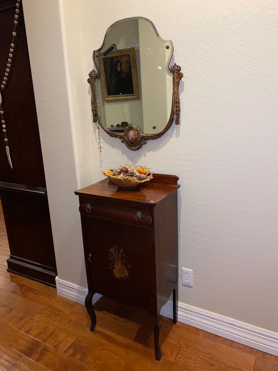 Treasures and Much More Estate Sale photo 3