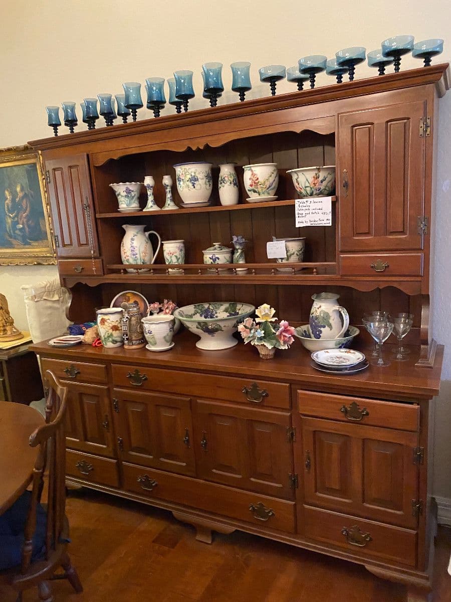 Treasures and Much More Estate Sale photo 8