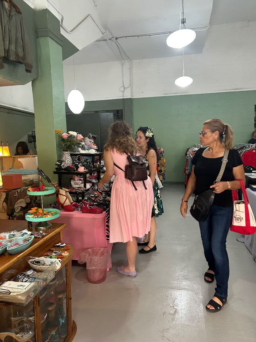 DTLA Vintage Showroom Halloween Night Market photo 7