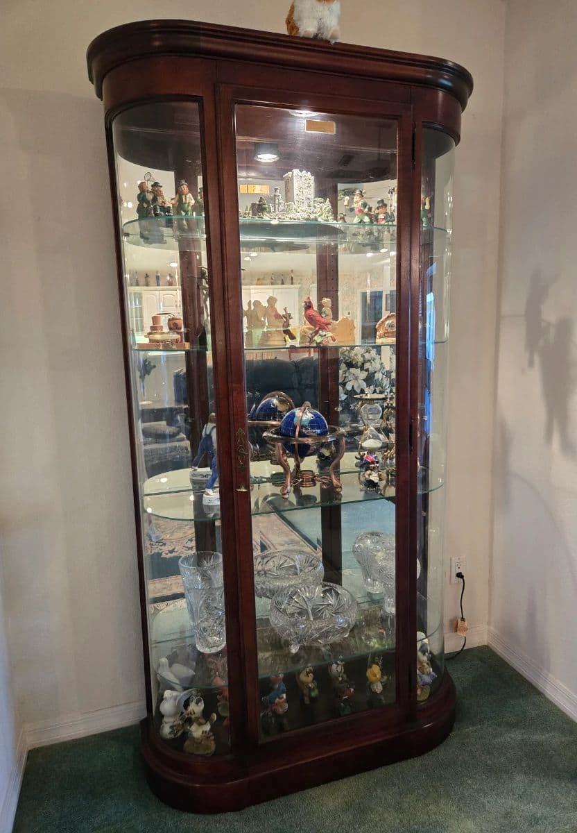 Watercliff estate sale photo 12