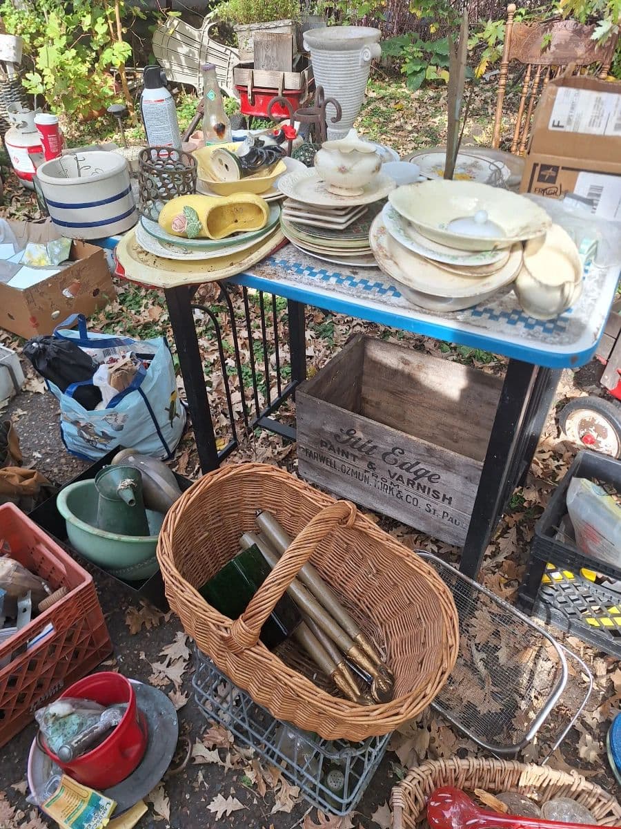 Huge White Bear Sale photo 11