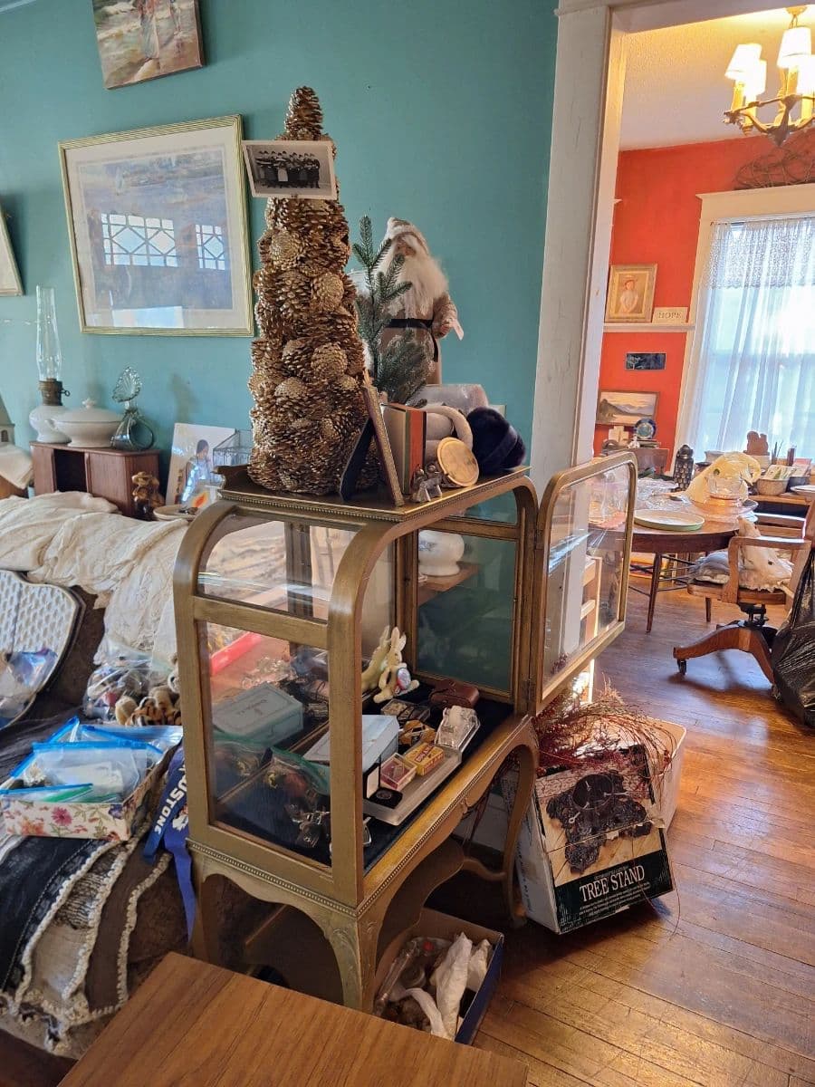 Huge White Bear Sale photo 1