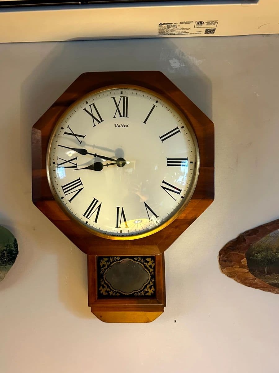 Packed Columbus Estate Sale | Tools, Workshop Equipment, Vintage Finds & Household Treasures! photo 3