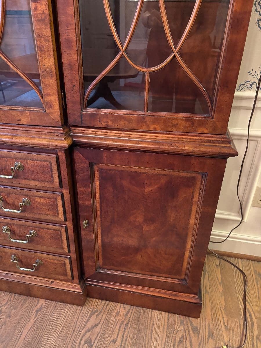 JOAN AND DAVID ESTATE SALE photo 3