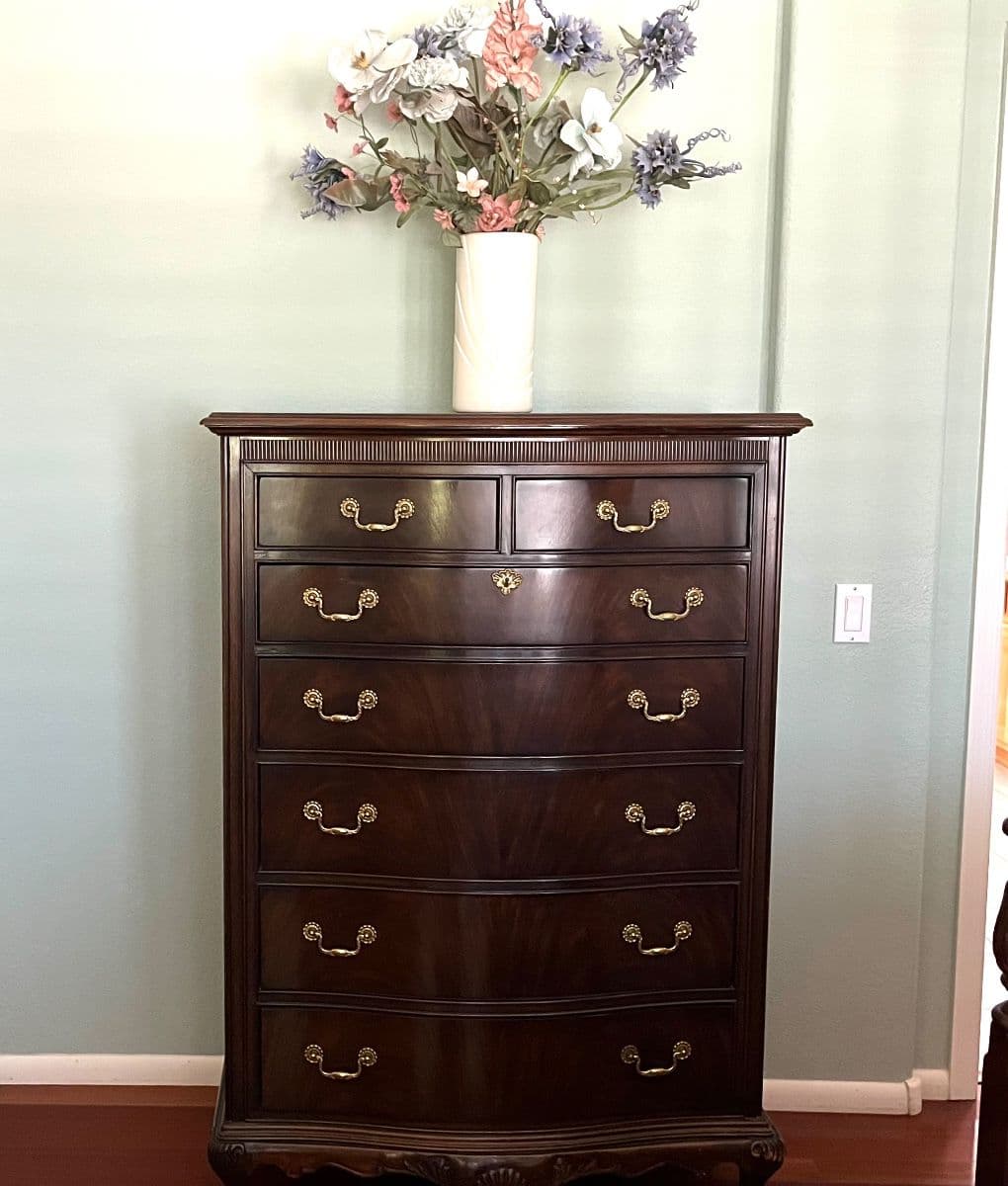 High End Classic Furniture & Everyday Household Items photo 7