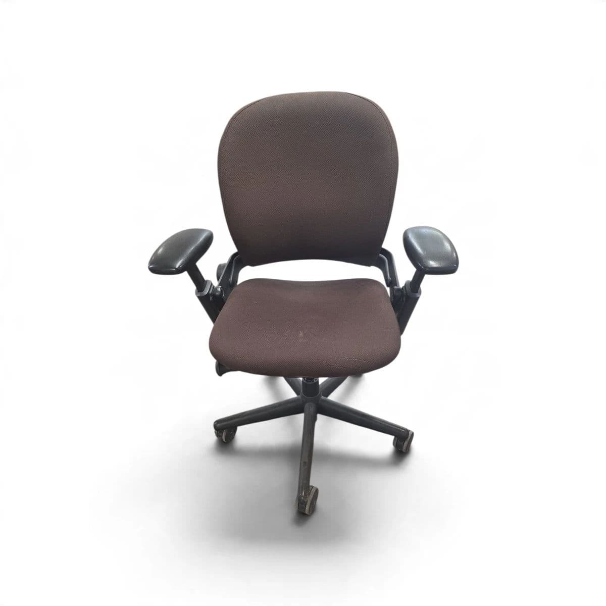 High End Office Furniture Liquidation Herman Miller, Steelcase, Ergonomic Chairs, Sit Stand Desks ++ photo 2