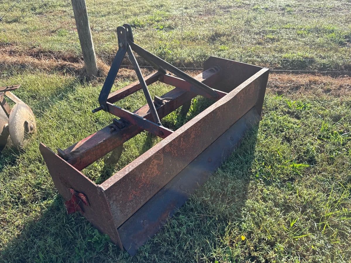 The Barn Auction - Kubota Tractor, Dump Trailer, Equipment, Tools & More photo 7