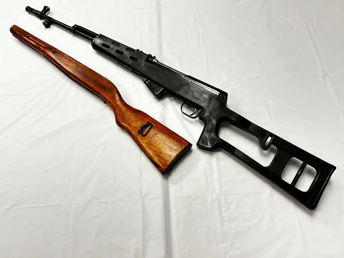 Military & Wartime Collection – Rifles, Handguns, Bayonets, Helmets & Memorabilia photo 12